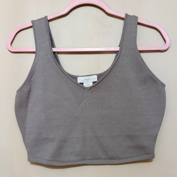 House of Harlow 1960 Tops - House of Harlow 1960 V Neck Knit Crop Tank Top Shirt Light Grey Womens Medium